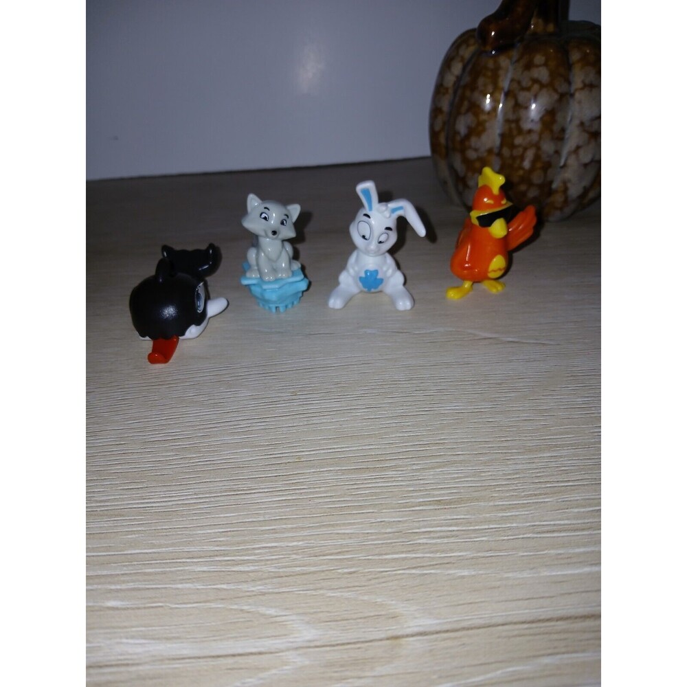 Lot Of 4 Kinder Egg Surprise Toys Ferrero Rabbit, Rooster, Whale & A Wolf Stamp